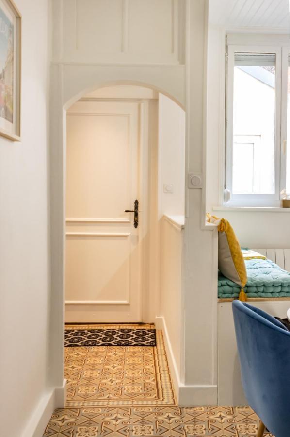 *Maison Bel-Etage-Netflix-Wifi-Coeur De Ville* Appartement Kamerrijk Buitenkant foto