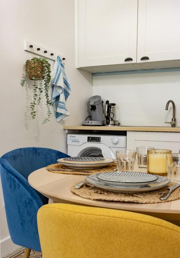 *Maison Bel-Etage-Netflix-Wifi-Coeur De Ville* Appartement Kamerrijk Buitenkant foto